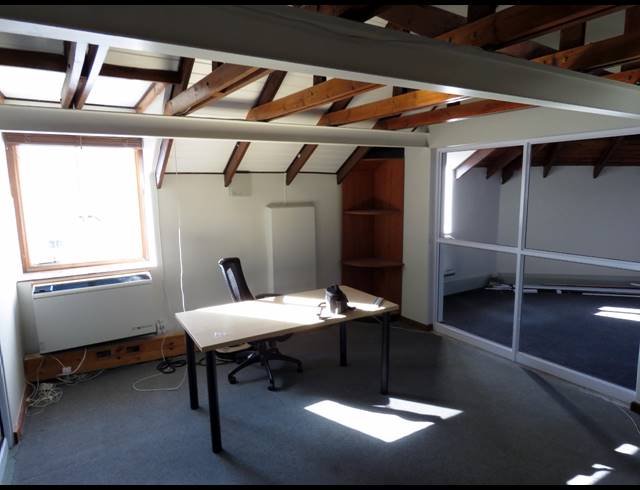 17M² OFFICE TO LET IN STELLENBOSCH CENTRAL